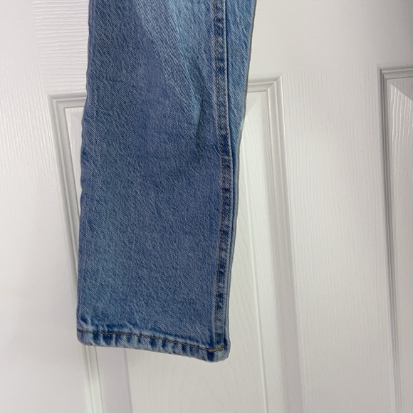 Dynamite High-Waisted Jeans - Picture 4 of 5